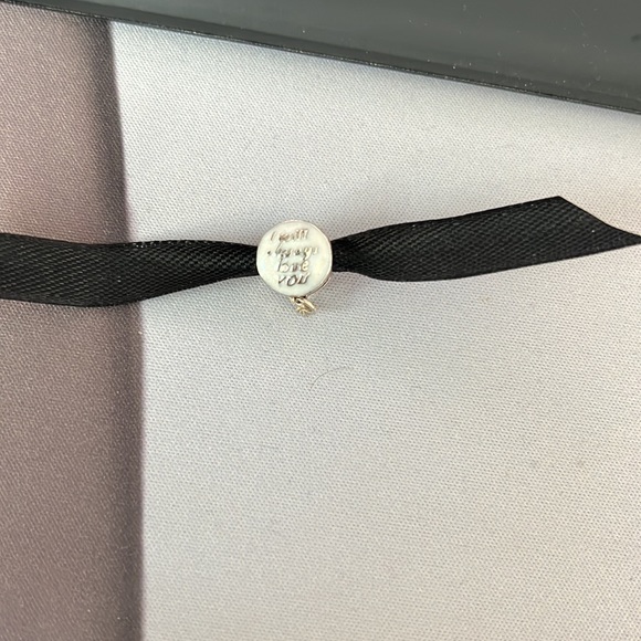 Pandora Minnie and mouse charm - Picture 2 of 6